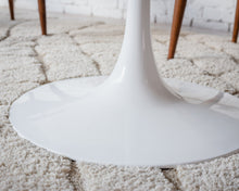 Daisy Faux Marble 60 in Oval Dining Table, White