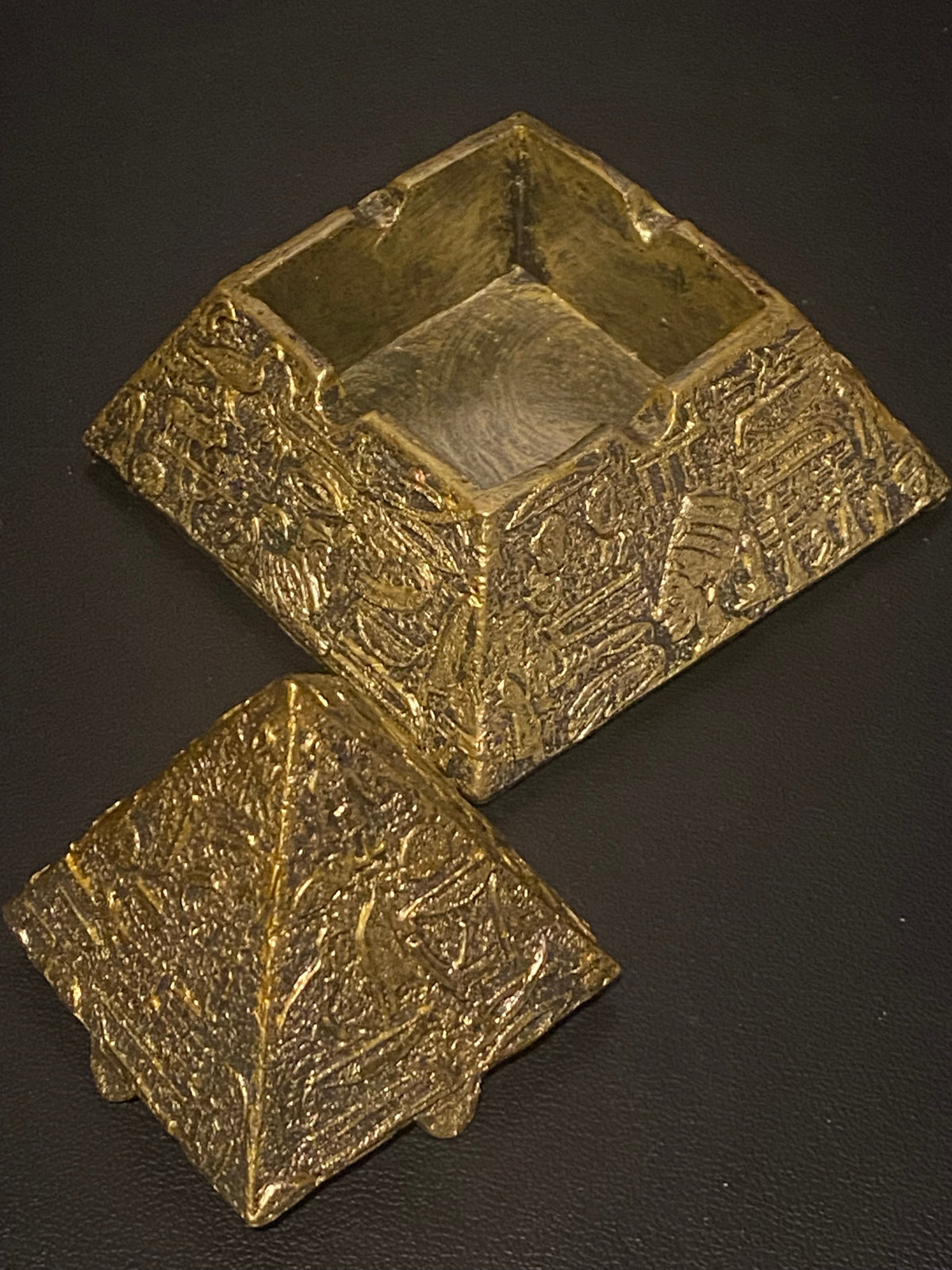 Pyramid Trinket Box