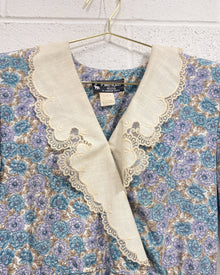 Vintage Floral Dress with Lacey Collar (6)