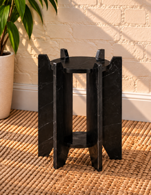 Avila Marble Side Table in Noir Veil