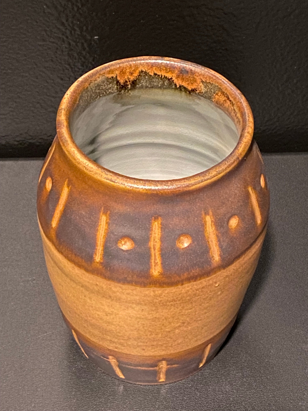 Two Tone Fire Glaze Stoneware Pottery Jar