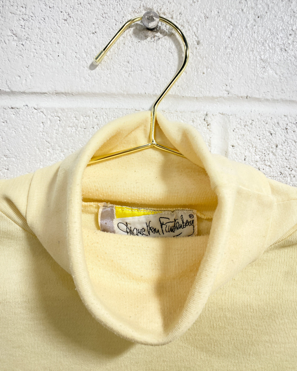 Vintage Butter Yellow Turtleneck (M)