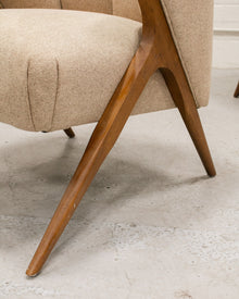 Park Avenue Chair in Almond