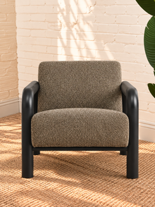 Riviera Lounge Chair in Onyx