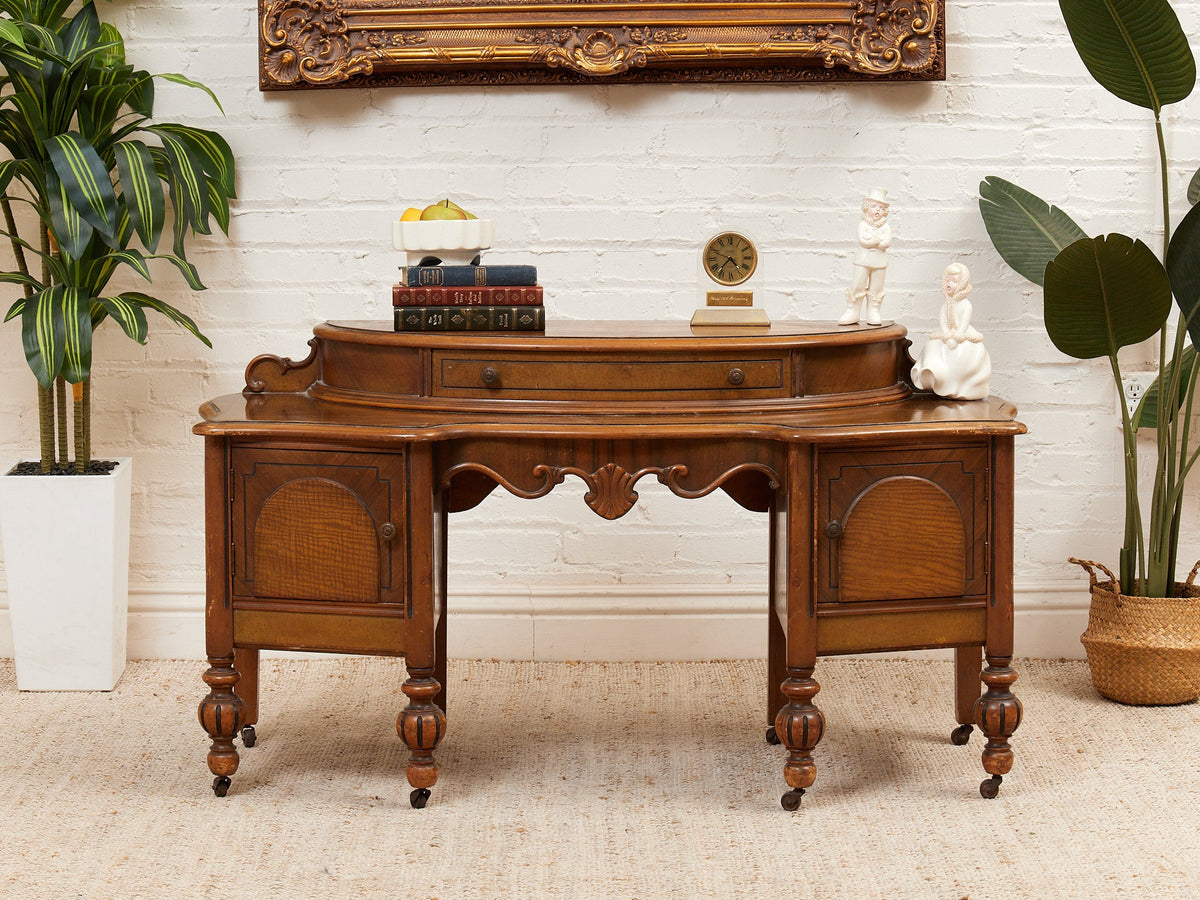 Vintage Antique Vanity