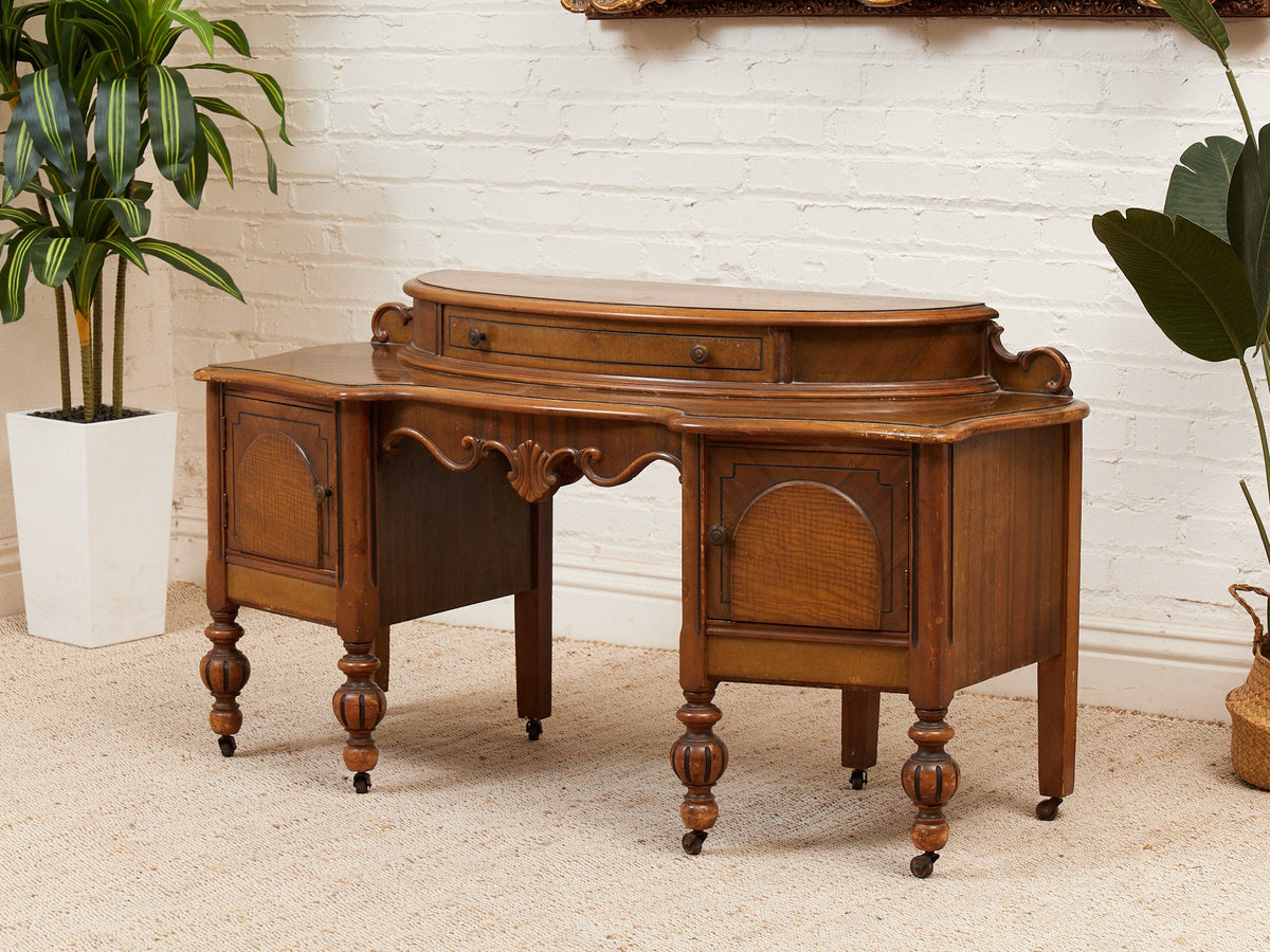 Vintage Antique Vanity