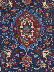 Vintage 7 ‘x 3 1/2 ‘ Rug