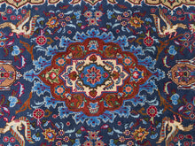 Vintage 7 ‘x 3 1/2 ‘ Rug