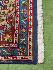 Vintage 7 ‘x 3 1/2 ‘ Rug
