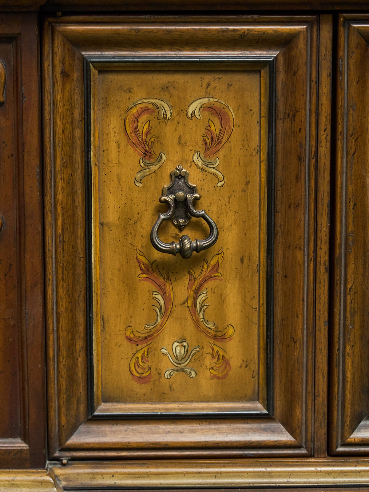 Drexel Heritage Hutch