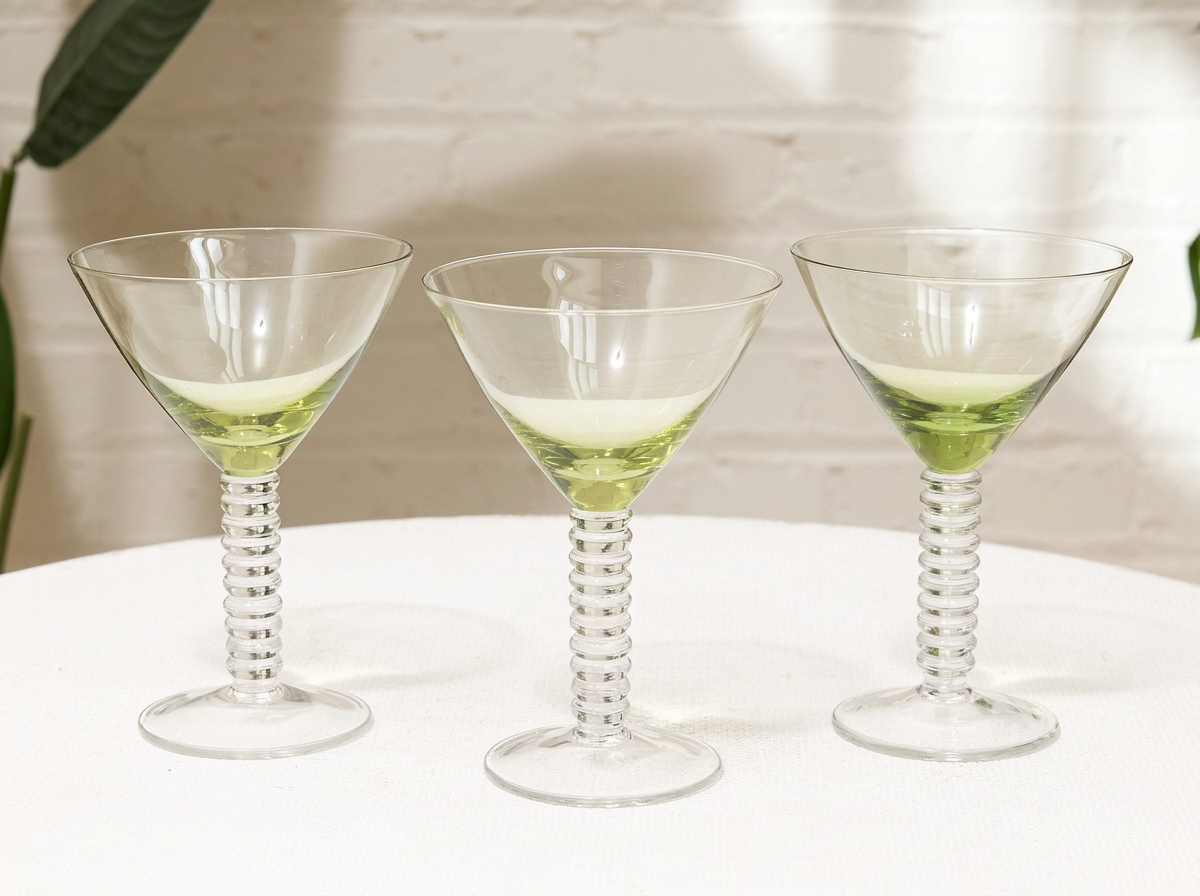 Vintage Green Cocktail Glasses with Spiral Stems – Set of 3