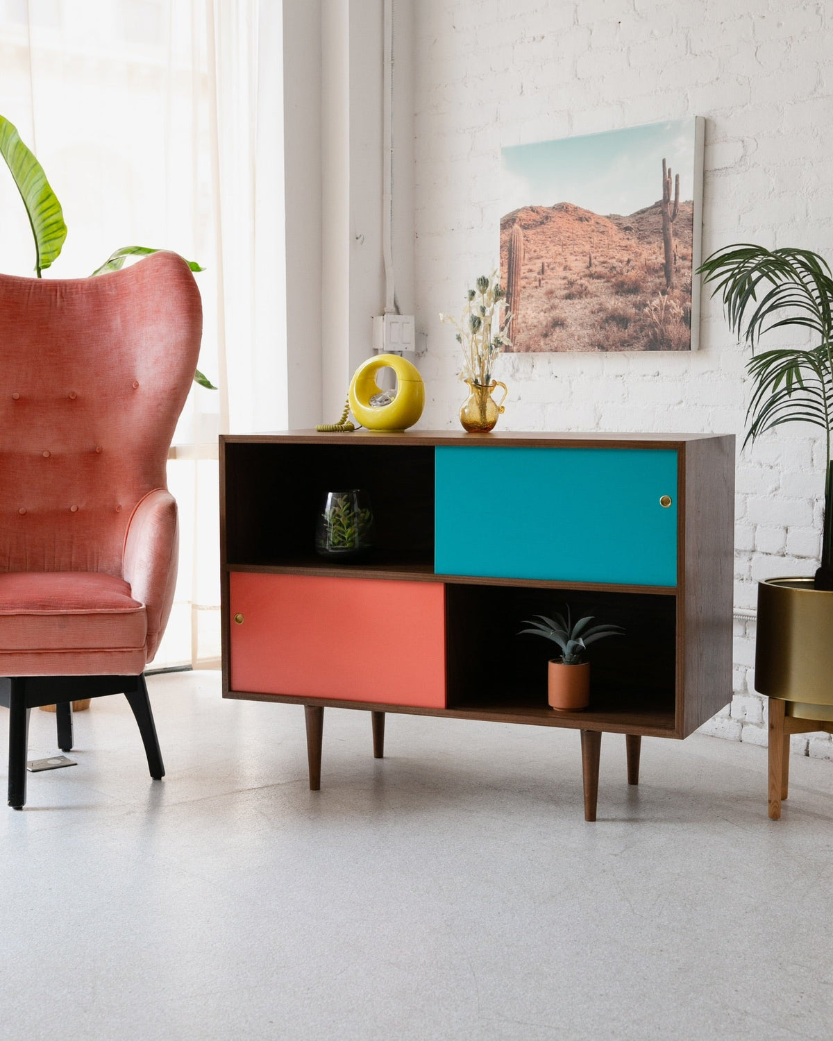 Aria Cabinet