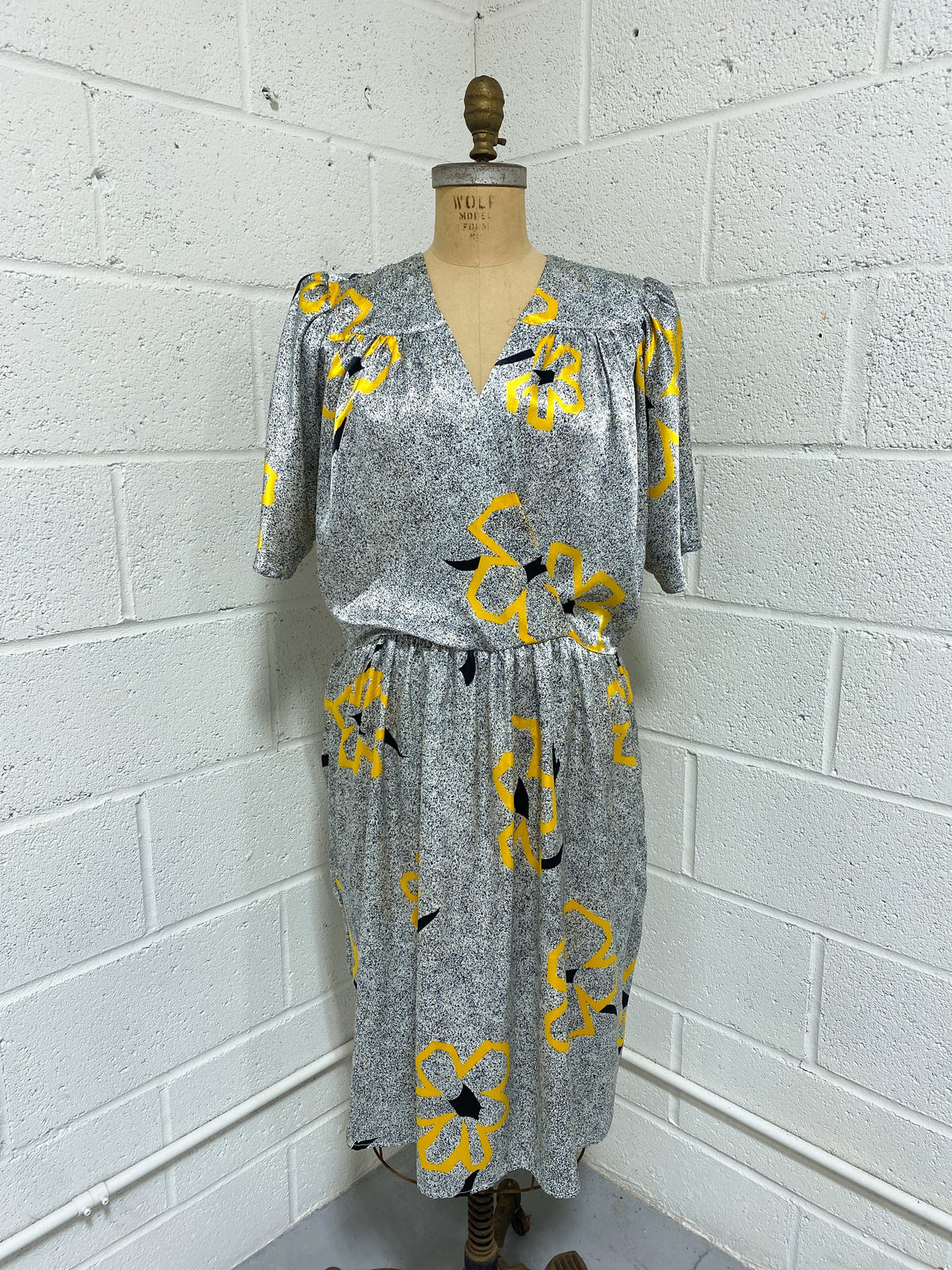 Vintage 80’s Graphic Dress (11-12)