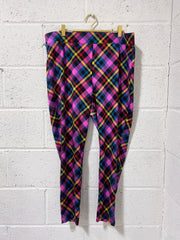Torrid x Betsey Johnson Colorful Plaid Pants (3)
