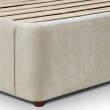 Leah Performance Chenille Bed